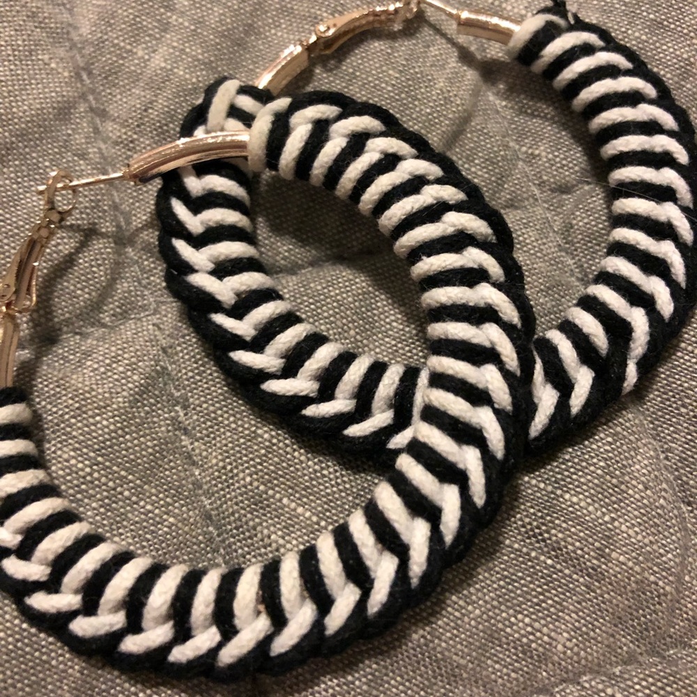 Adorable hooped earings